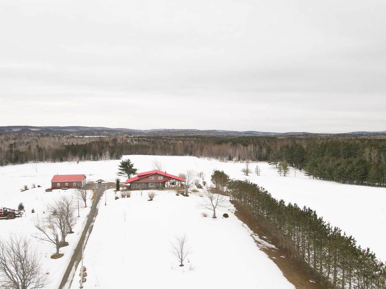 2202 Scotsburn Road - Photo 1