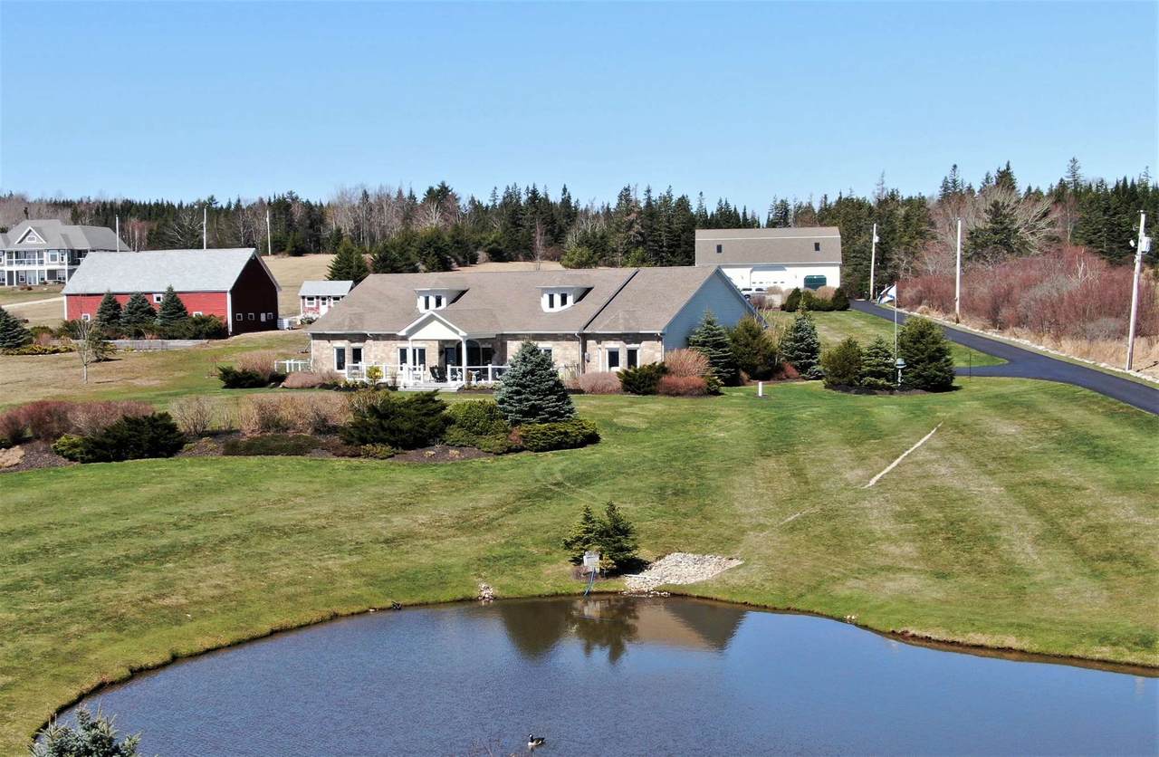 748 Oakland Road - Photo 1