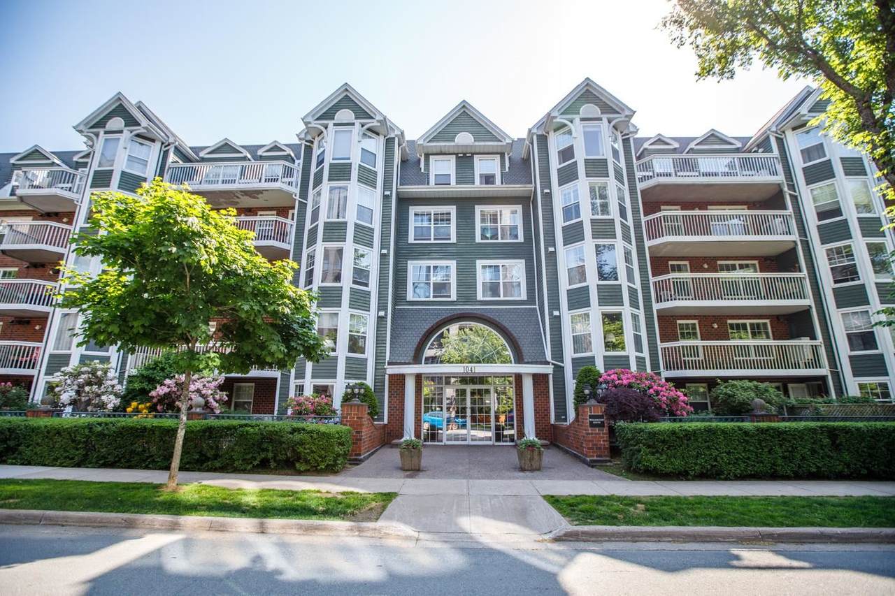 1041 Wellington Street - Photo 1
