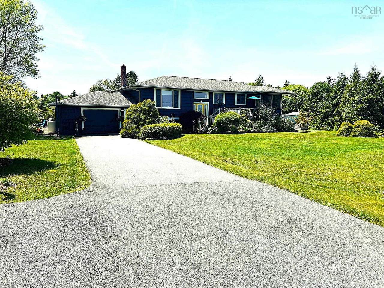 https://bt-photos.global.ssl.fastly.net/novascotia/1280_boomver_2_202508722-2.jpg