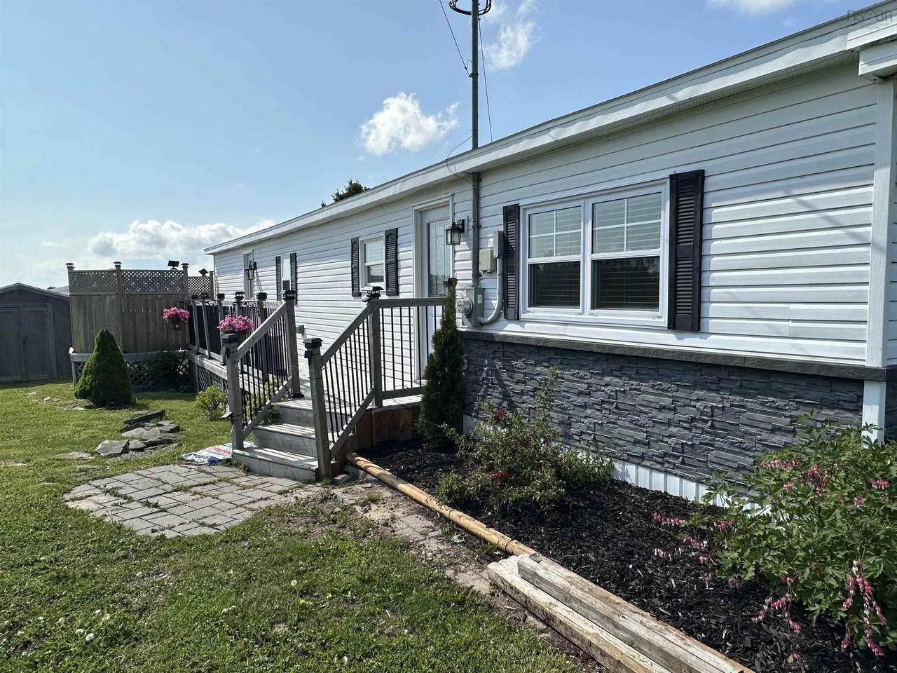 127 Park Street - Photo 1