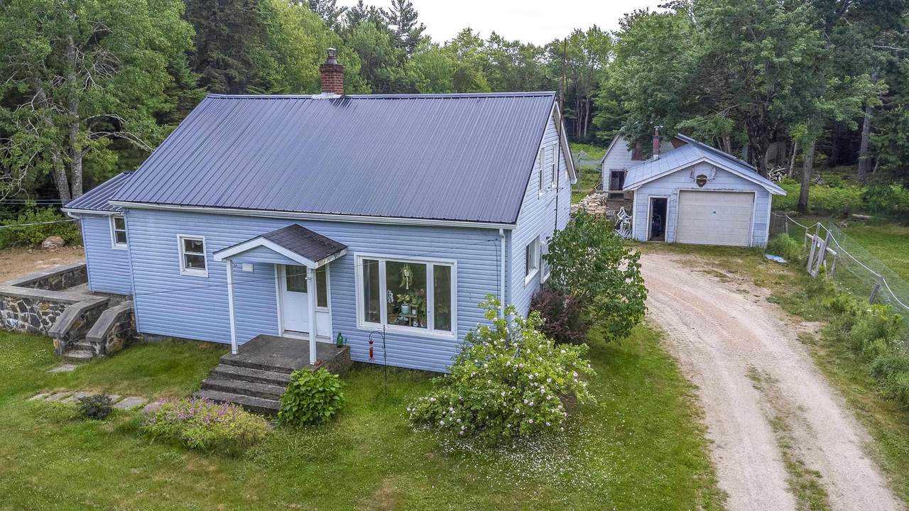 672 East Dalhousie Road - Photo 1