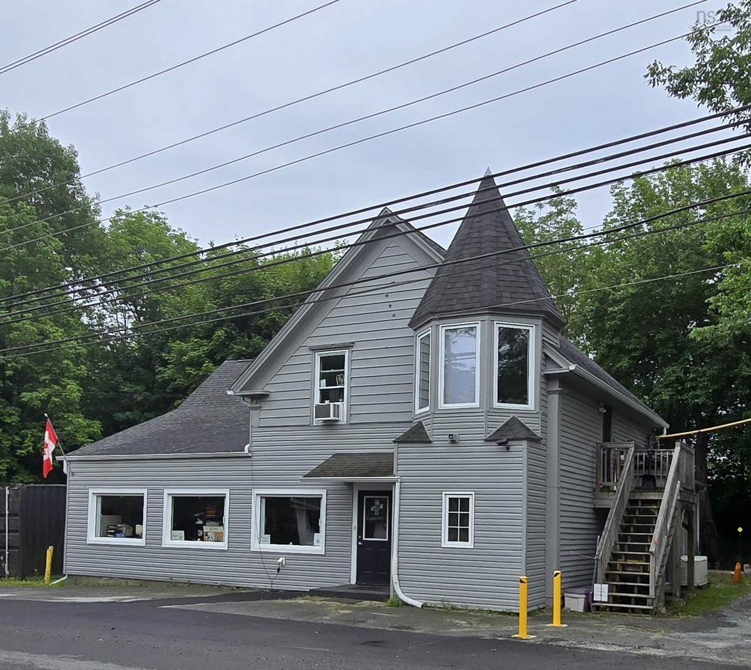 3675 3 Highway - Photo 1
