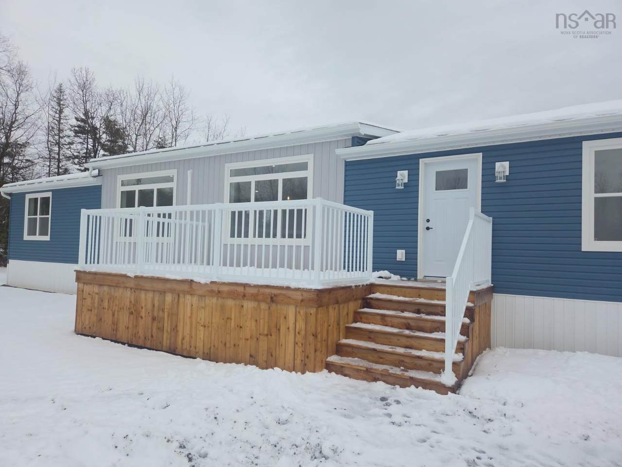 7 Pebble Lane - Photo 1