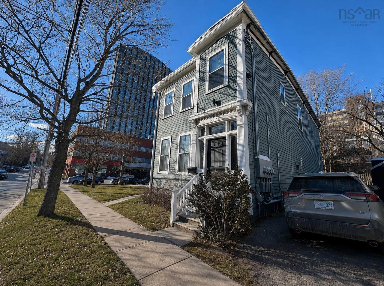 5571 Fenwick Street - Photo 1