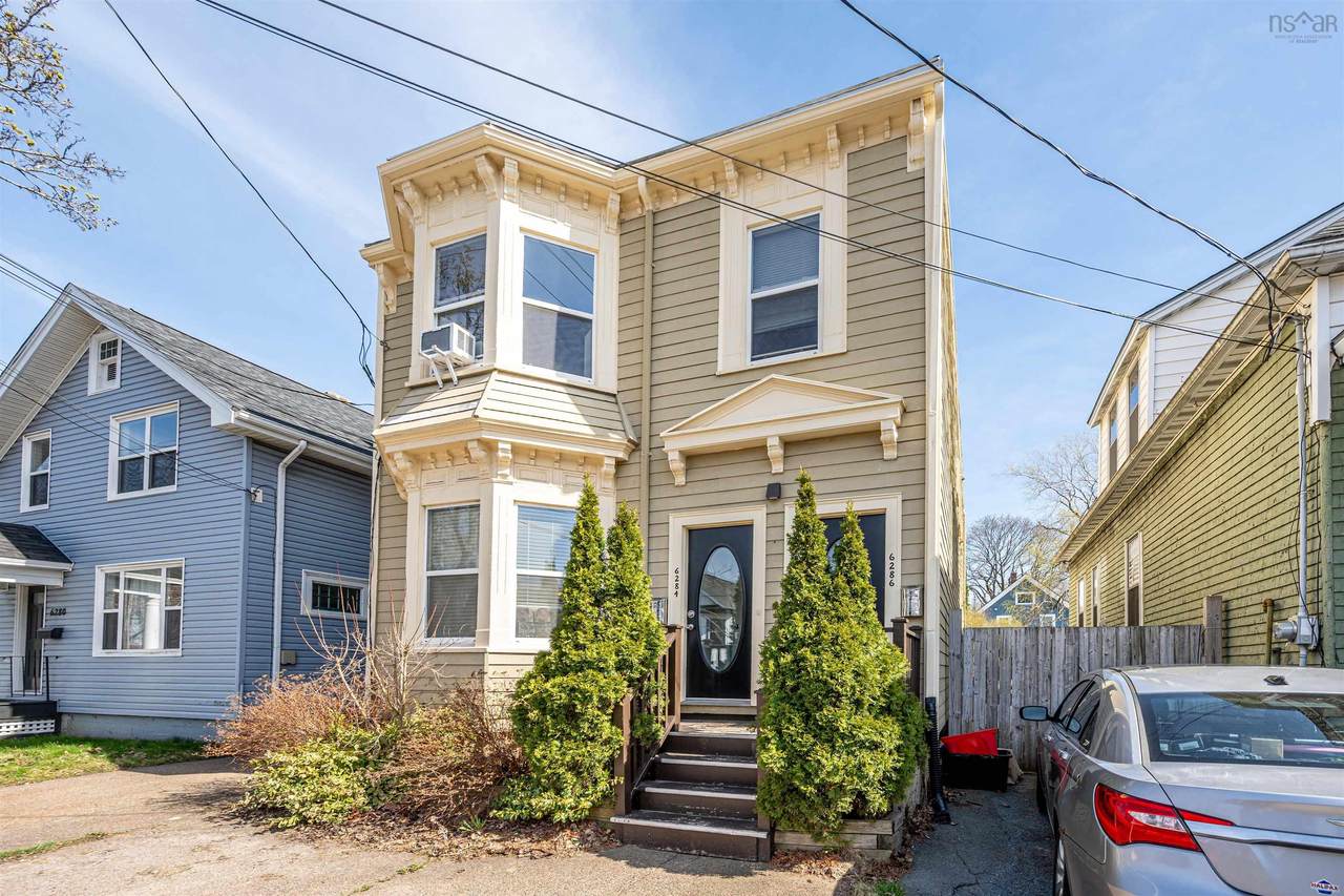 6284-86 Chebucto Road - Photo 1