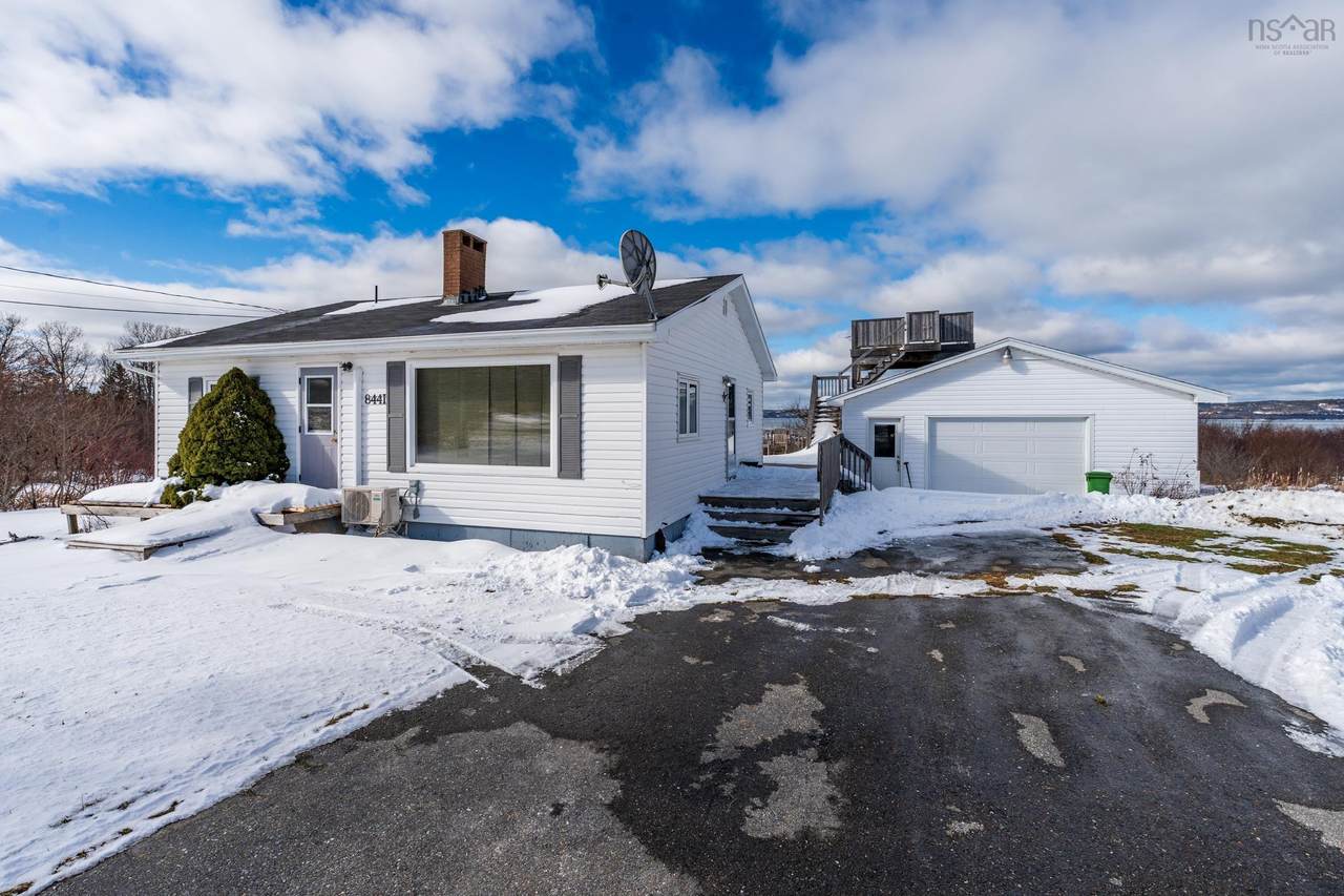 8441 Hwy 101 - Photo 1