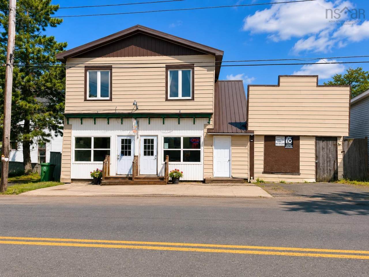 6 Junction Road - Photo 1
