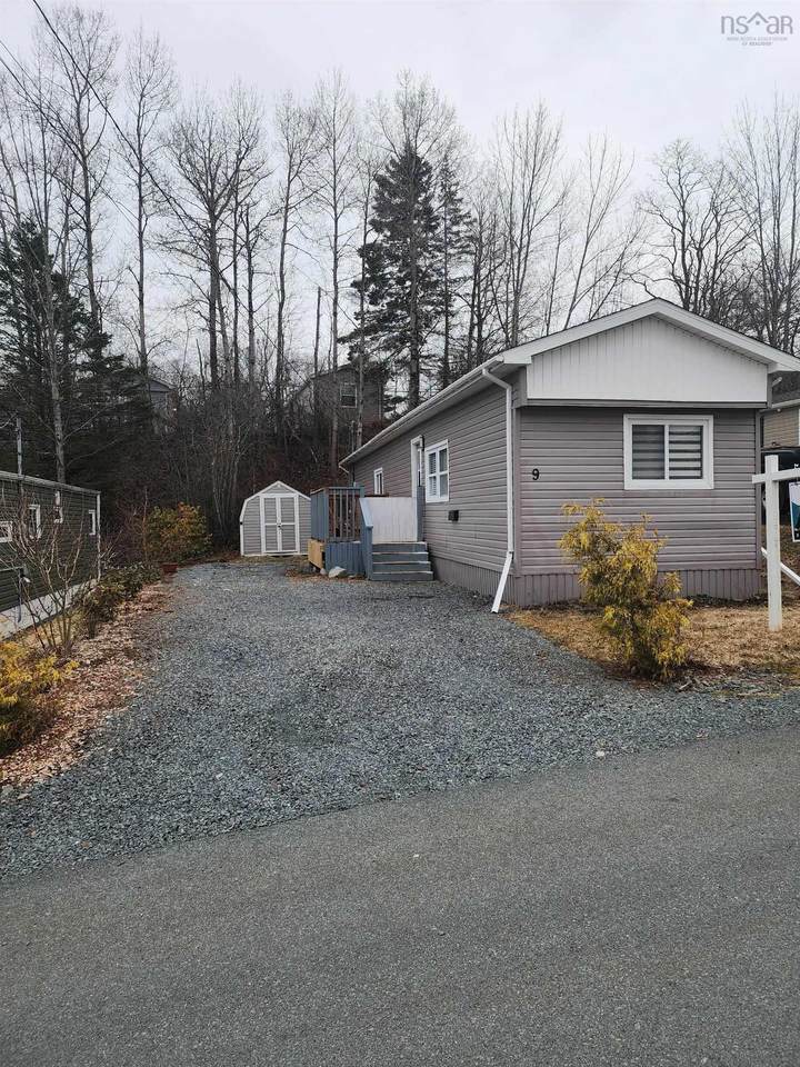 9 Heather Street - Photo 1