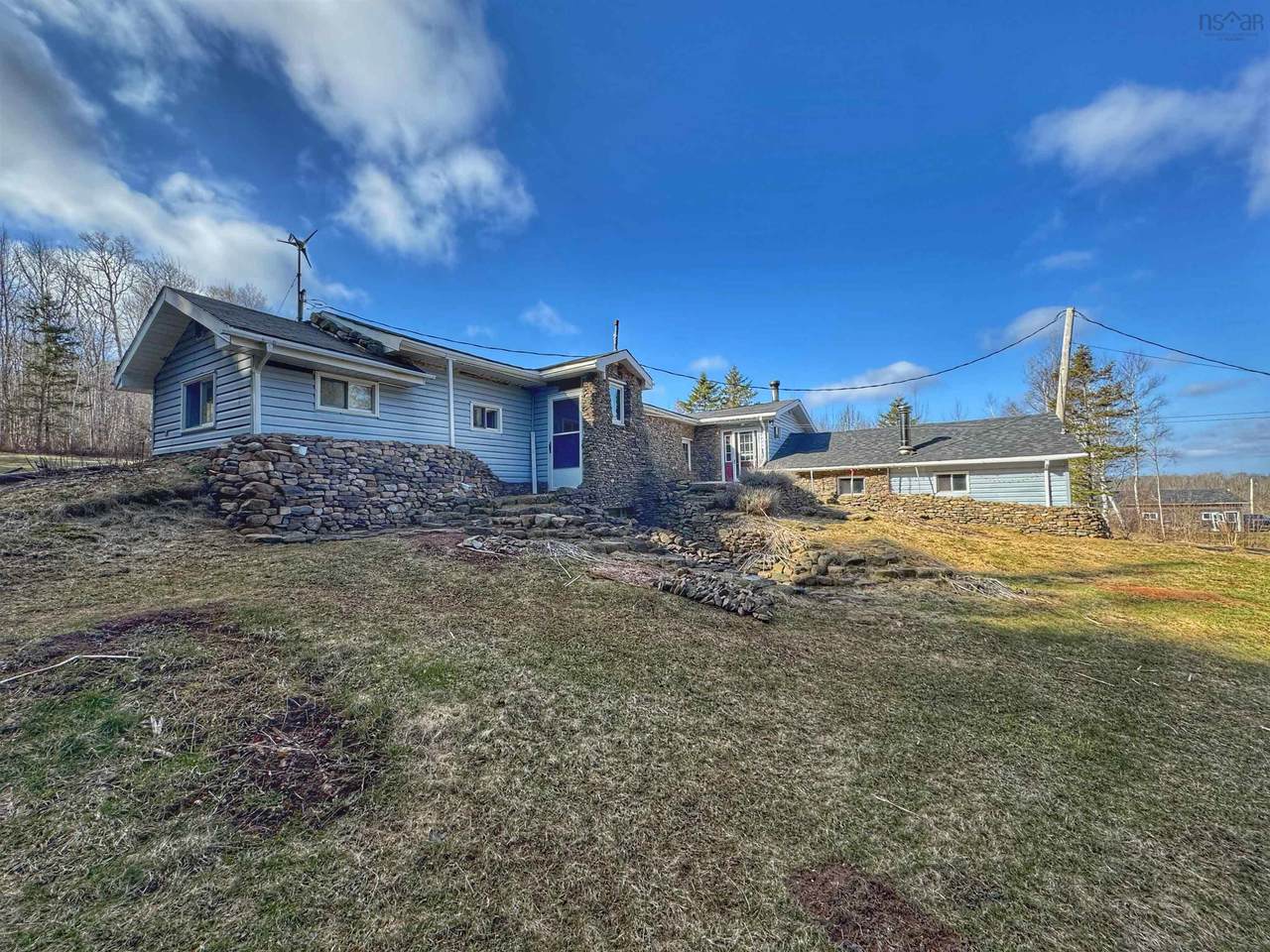102 East Torbrook Road - Photo 1