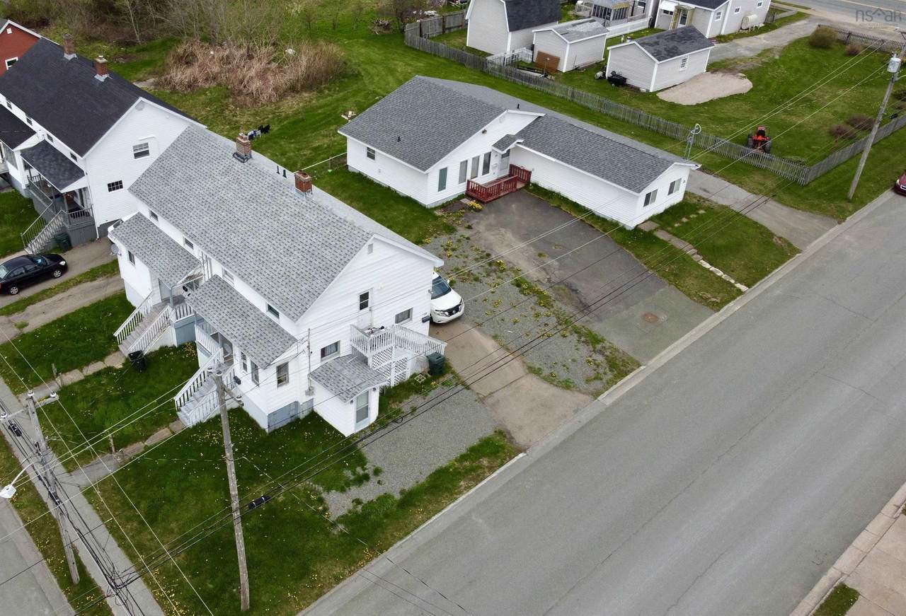 33 Inverness Street - Photo 1