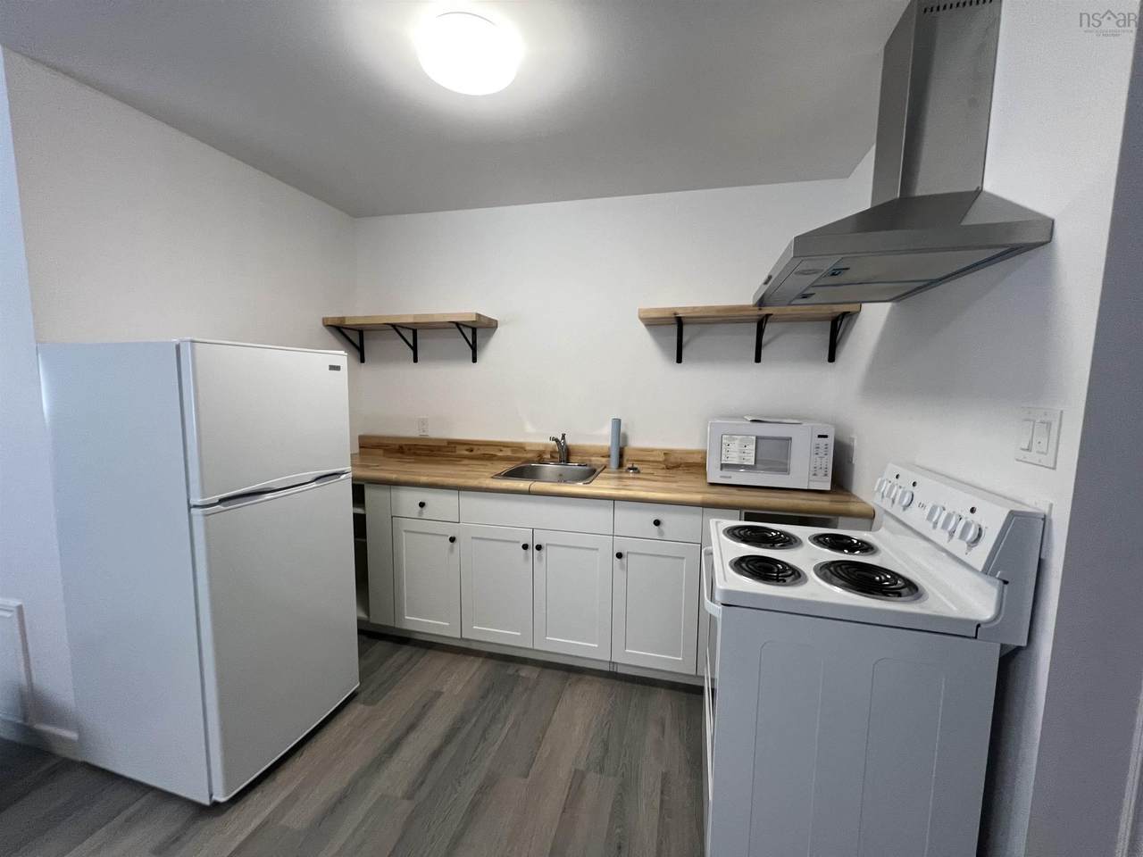 https://bt-photos.global.ssl.fastly.net/novascotia/1280_boomver_2_202607486-2.jpg