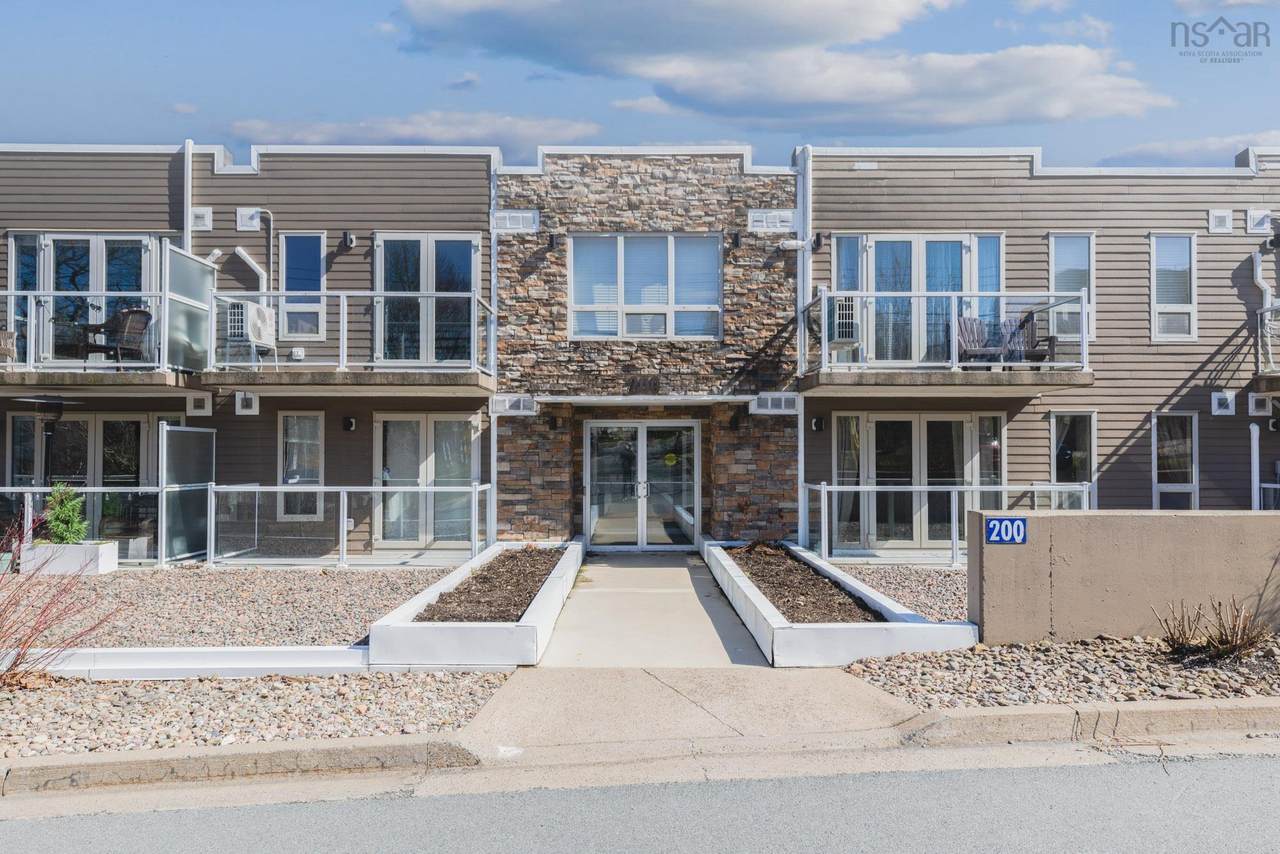 200 Crown Drive - Photo 1