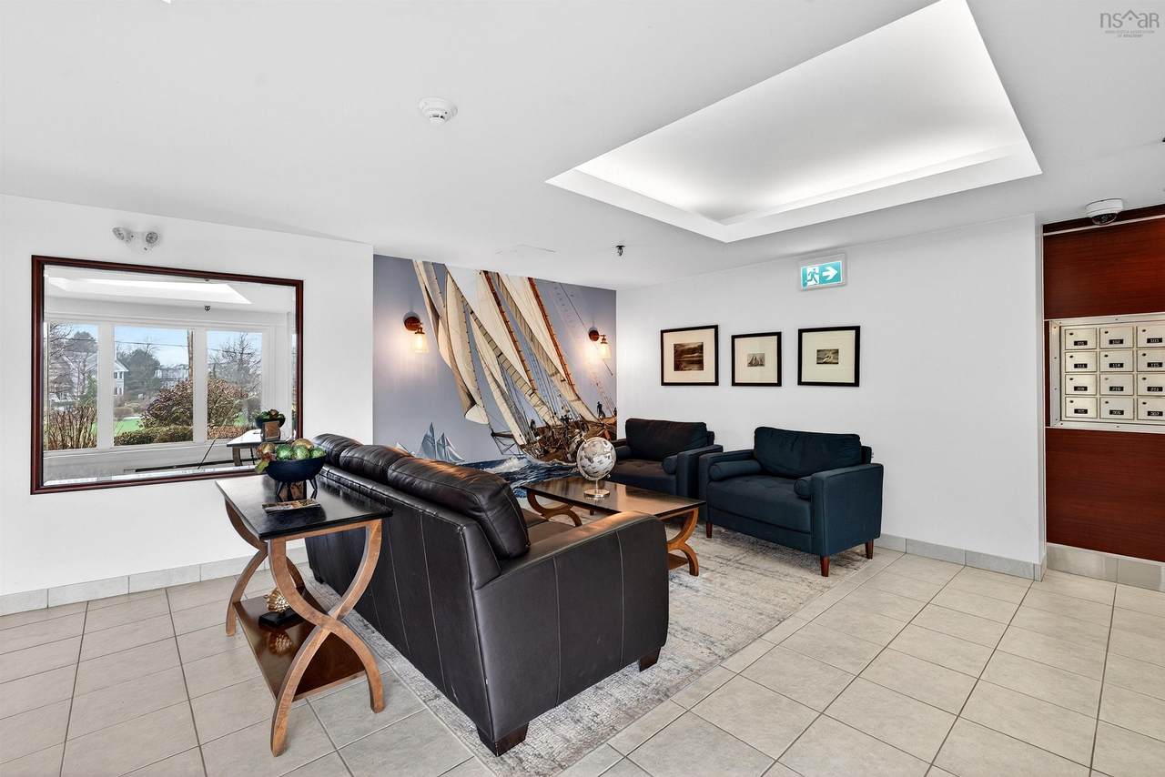 80 Spinnaker Drive - Photo 1