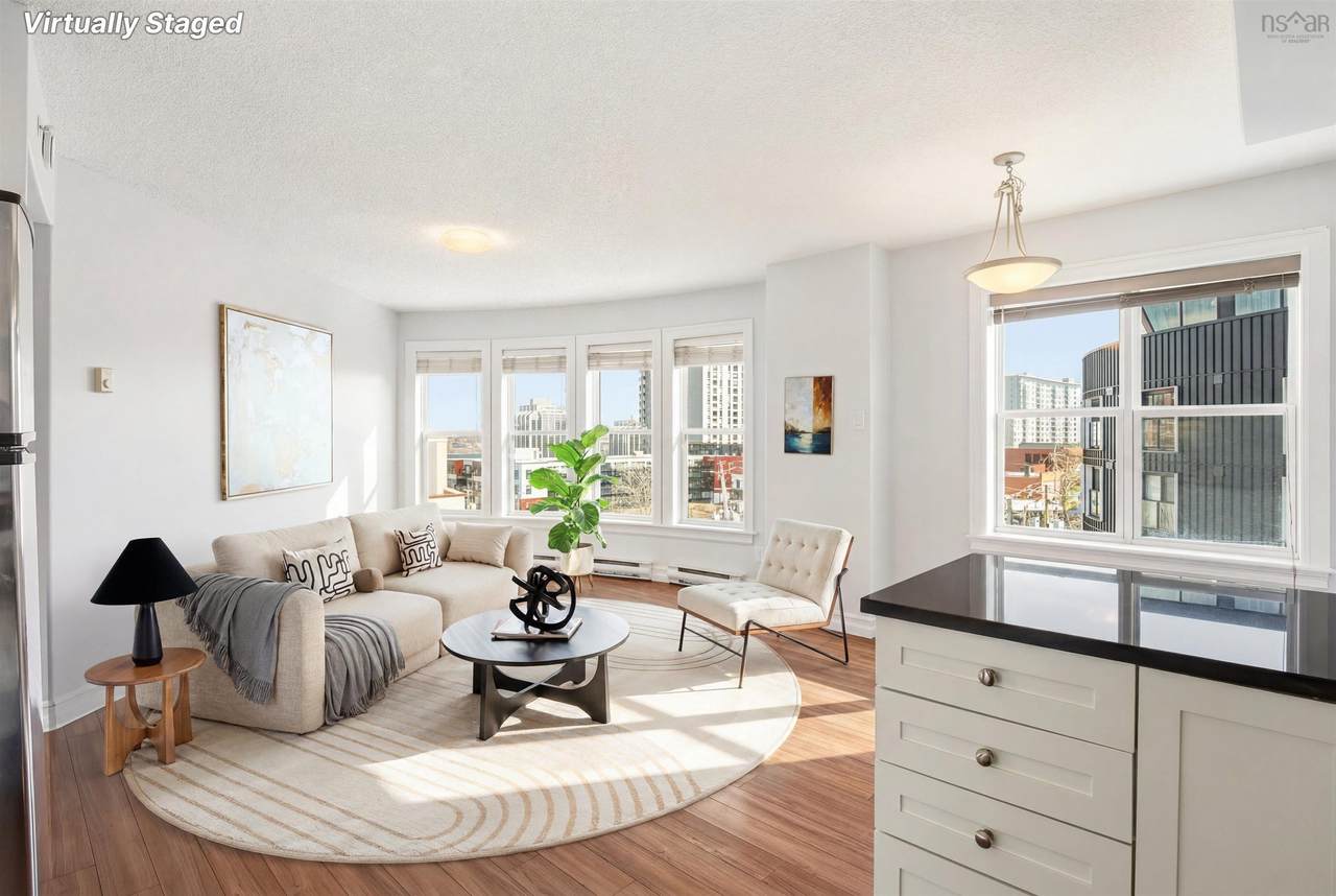 5505 Falkland Street - Photo 1