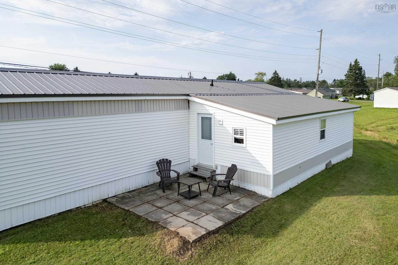 https://bt-photos.global.ssl.fastly.net/novascotia/1280_boomver_2_202612911-2.jpg