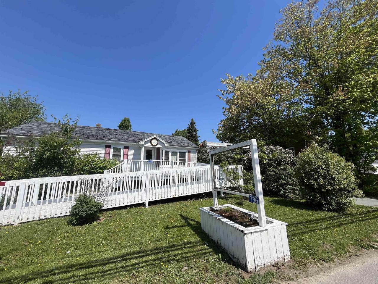 736 Highway 2 - Photo 1