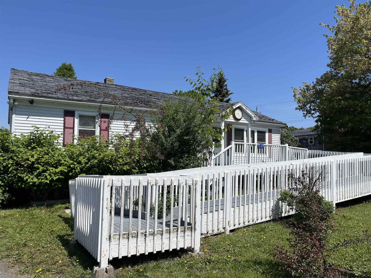 https://bt-photos.global.ssl.fastly.net/novascotia/1280_boomver_2_202613660-2.jpg