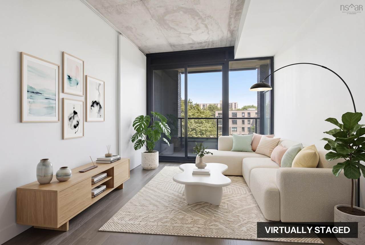1048 Wellington Street - Photo 1
