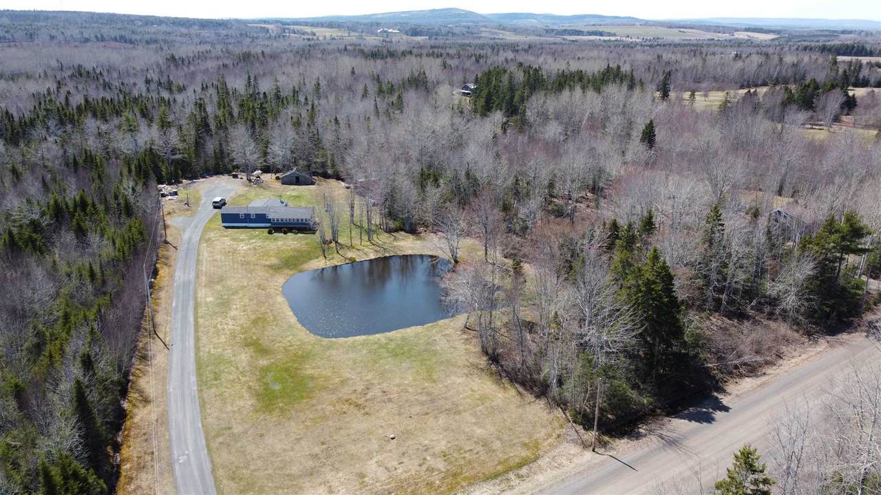 1020 Second Division Road - Photo 1