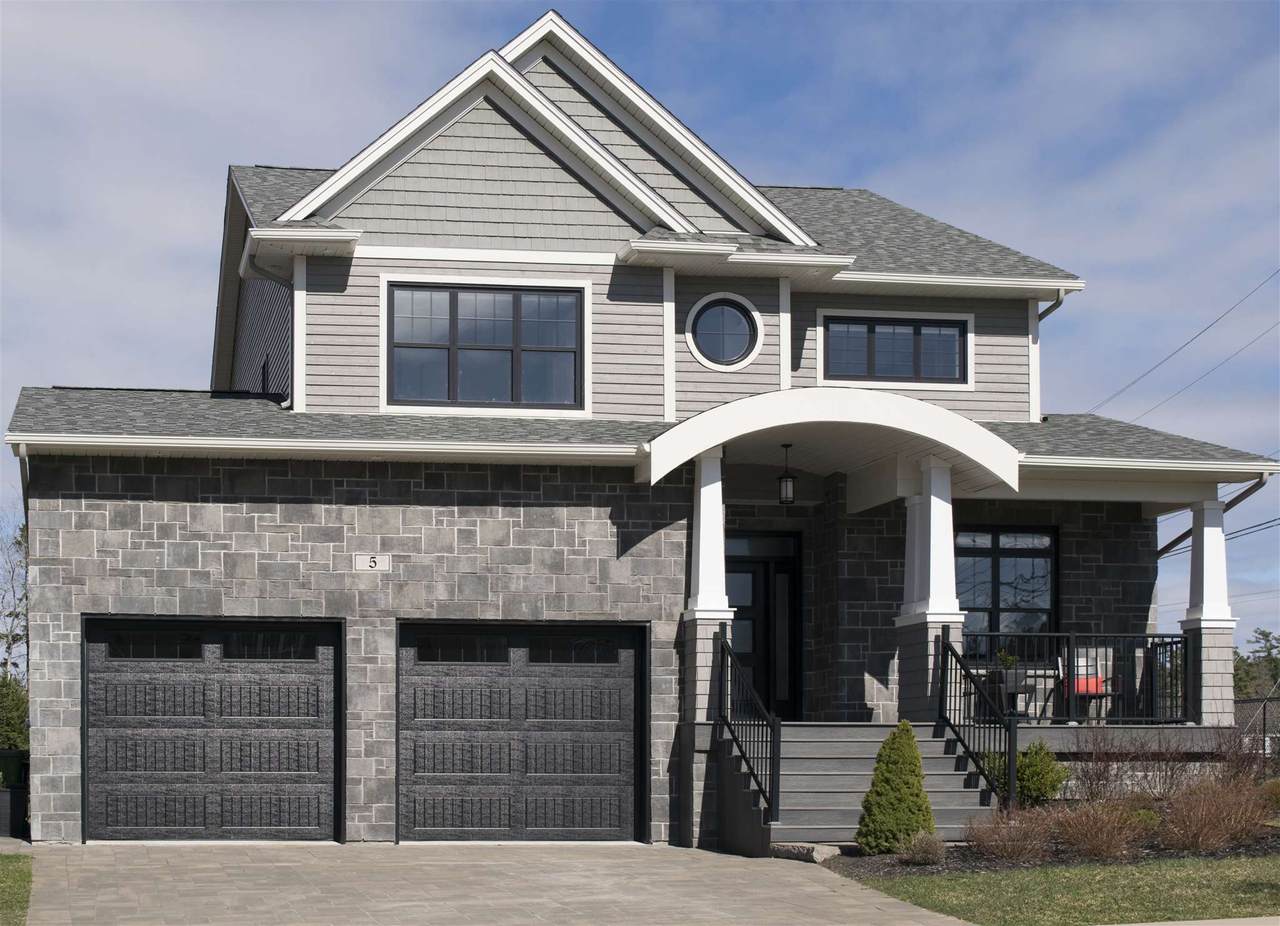 5 Weybridge Lane - Photo 1