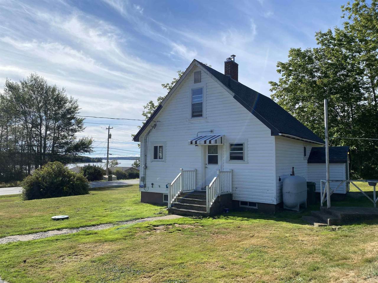 8394 Highway 3 - Photo 1