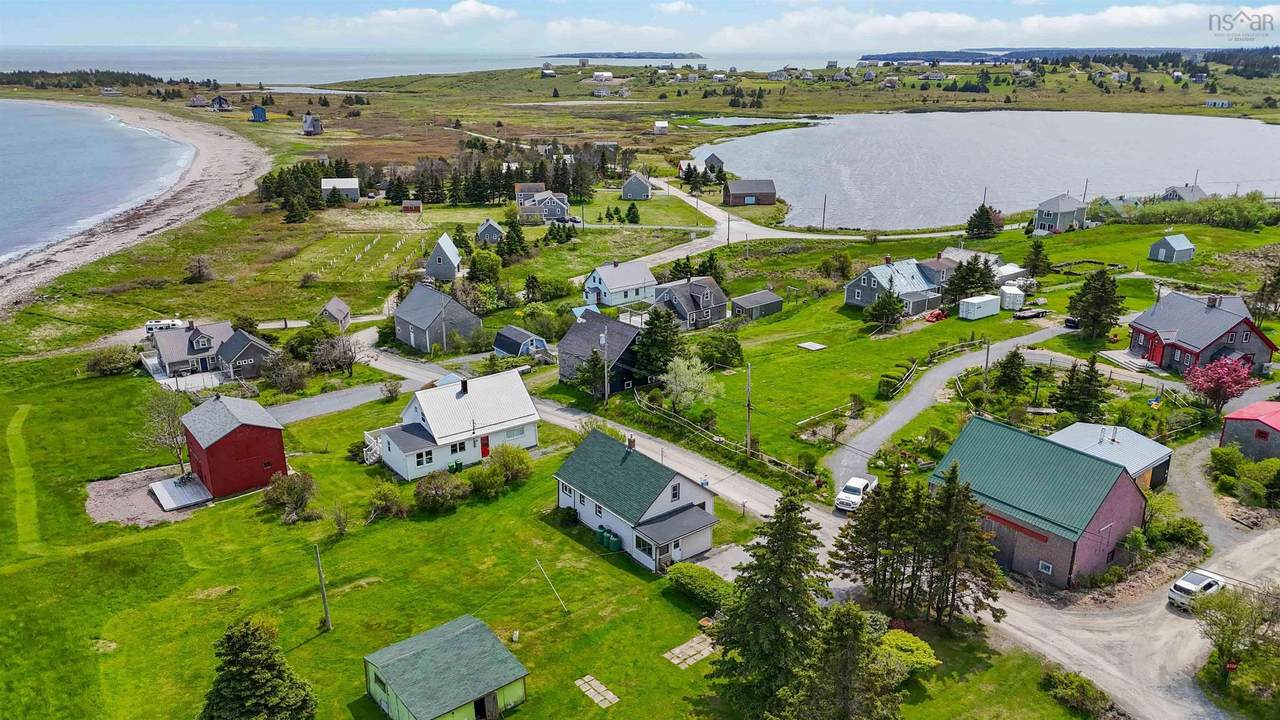 https://bt-photos.global.ssl.fastly.net/novascotia/1280_boomver_3_202512846-2.jpg