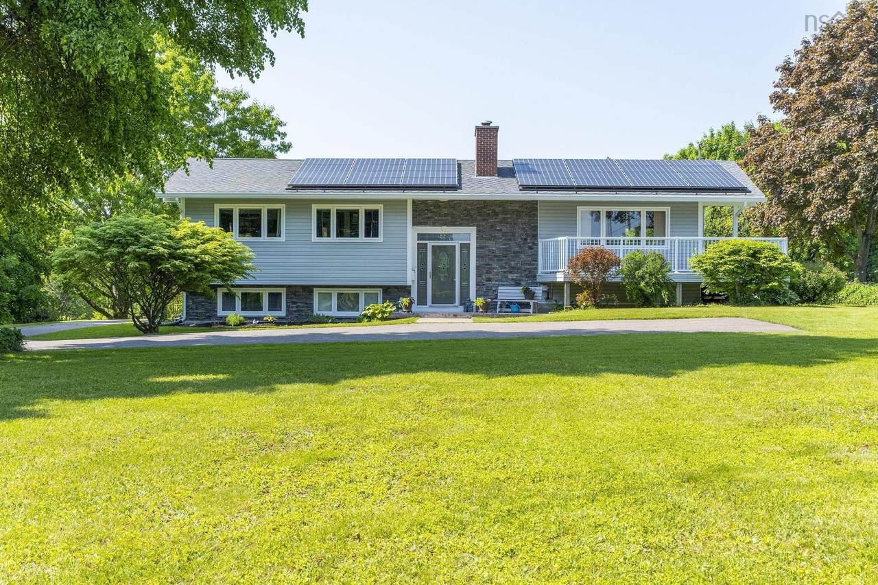 9521 Commercial Street - Photo 1