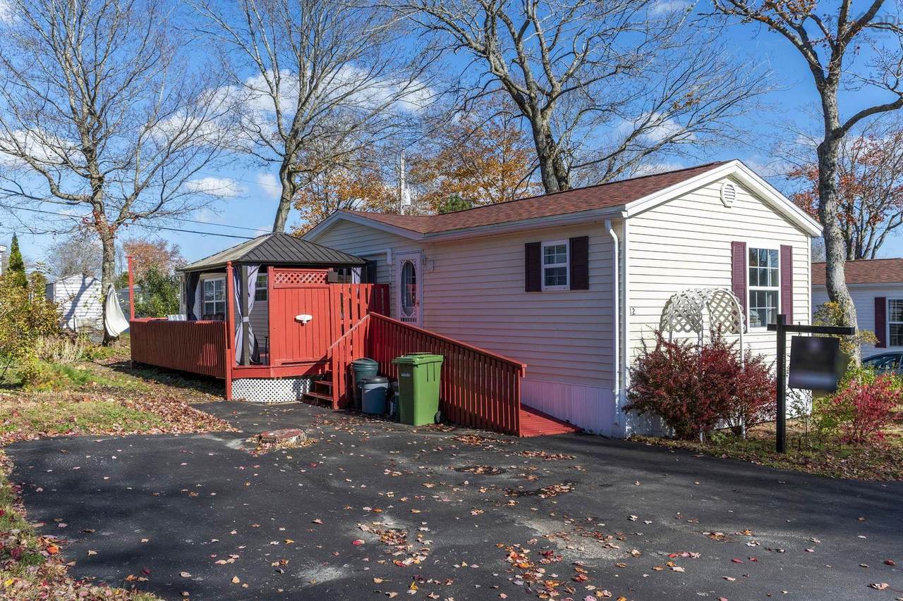 12 Eighth Street - Photo 1