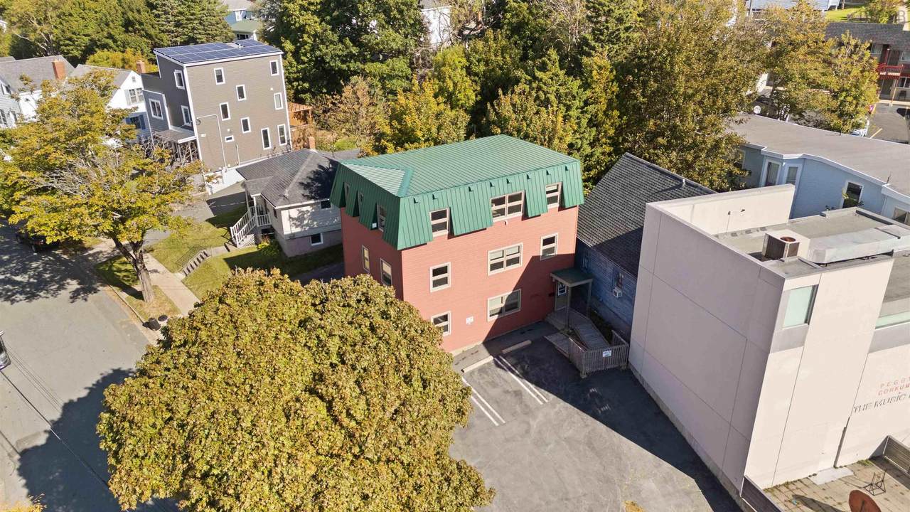 6189 Lady Hammond Road - Photo 1