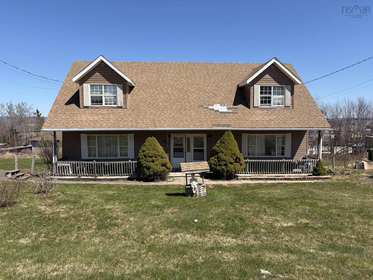 523/525 Truro Heights Road - Photo 1