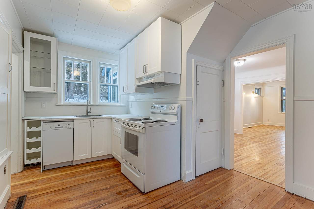 https://bt-photos.global.ssl.fastly.net/novascotia/1280_boomver_4_202603331-2.jpg