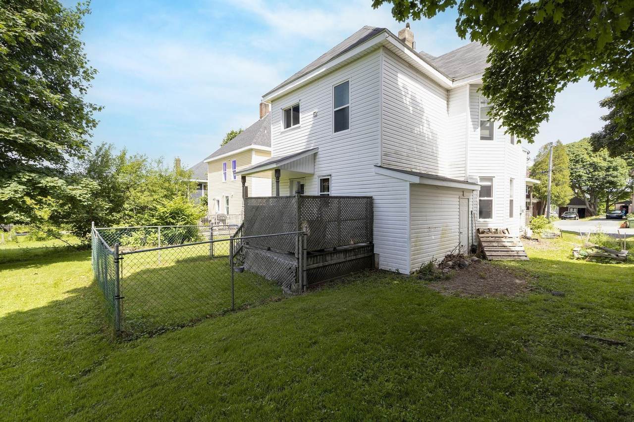 25 Jubilee Avenue - Photo 1