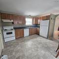 21 Parkwood Avenue - Photo 11