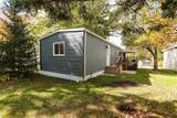 18 Commodore Avenue - Photo 36