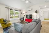 33 Shelby Crescent - Photo 8