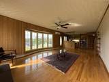 22807 Highway 7 - Photo 10