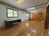 22807 Highway 7 - Photo 31