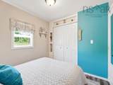 1031 West Bay Road - Photo 43