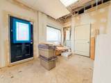 371 George Street - Photo 14