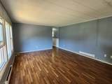 21 Commodore Avenue - Photo 4