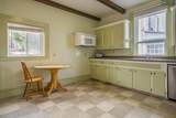 111 Montague Row - Photo 14