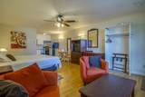 111 Montague Row - Photo 36
