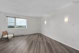 1074 Wellington Street - Photo 25