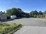 614 Sackville Drive - Photo 4