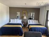 100 Kings Road - Photo 28