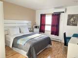 100 Kings Road - Photo 34