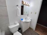 100 Kings Road - Photo 44