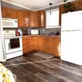 533 Young Street - Photo 9
