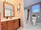 533 Young Street - Photo 16